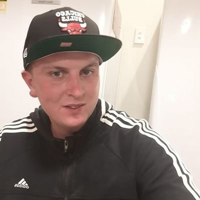 Luke97899919's profile picture. Learning to make the next hit