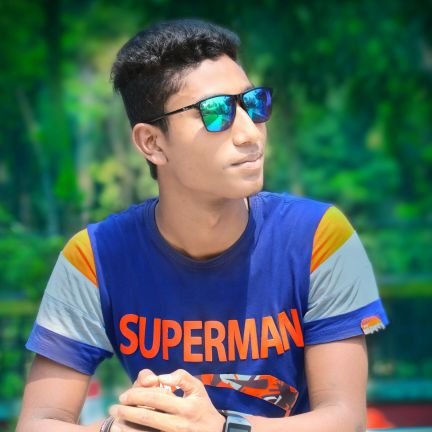আমি খারাপ ভালো লাগলে থাক,না হলে বাগ...
তোকে ভালোবেসে আমি আজীবন কষ্টই পেলাম.
তাই একা থাকতে ভালবাসি.....J+S