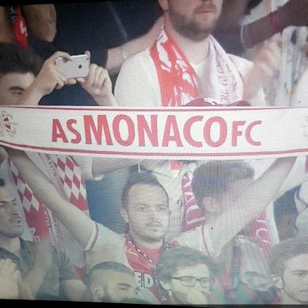 mickaelasm's profile picture. Nos choix ne devraient jamais être guidées par l'amour, la colère ou la haine.
Ce ne sont que des sentiments ridicule qui aveugle notre esprit.