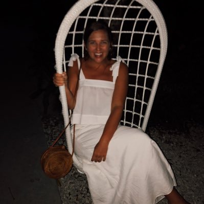 annie_reeves's profile picture. 