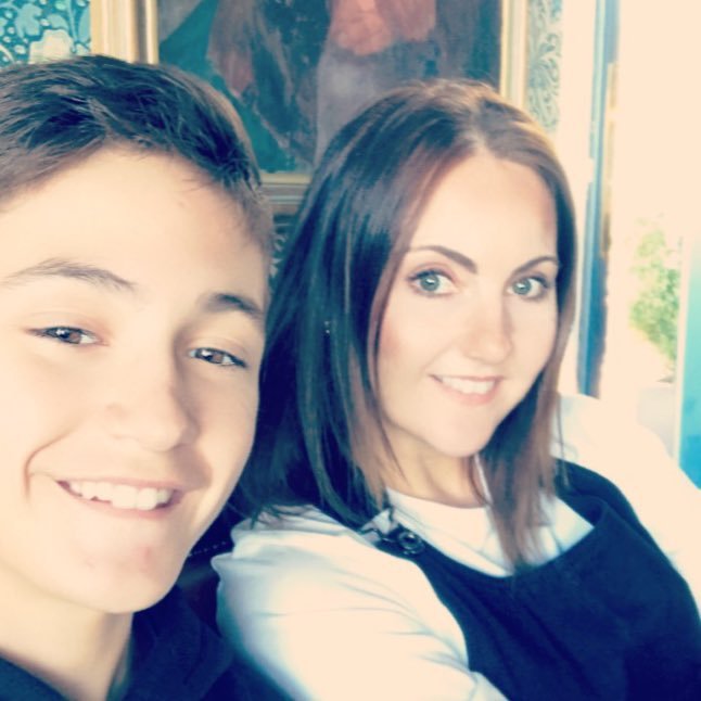 hapus1114's profile picture. works at  Dechrau Disgair Mynyddbach flying start. City  and county of Swansea