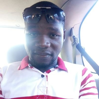 Emmanue38497127's profile picture. 