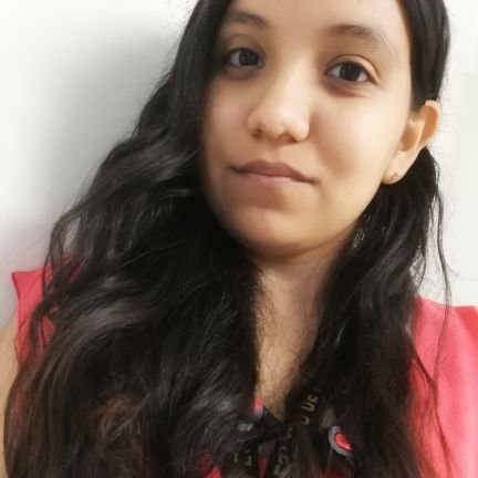 🇲🇽. 31.
Enjoys creating Spotify playlists and cheering on her favorite motorsports teams.