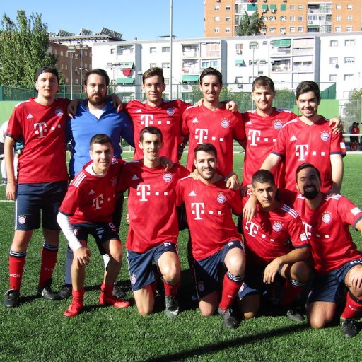 Equipo de Fútbol 7 del Barrio de Hortaleza en Madrid, de amigos de toda la vida que juegan siempre con #valors y #humiltat ⚽
