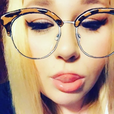 The first time I called myself a 'Witch' was the most magical moment of my life.
#RevivalGamesGG
Streamer, Animal Lover, Virtuoso :)