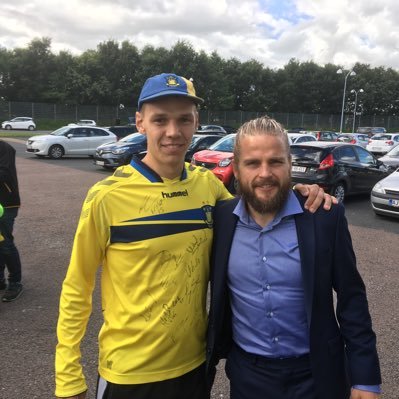 Brøndby for Life. Verified FIFA Player best WL 2*30-0, Best qualifier day 2 5-3