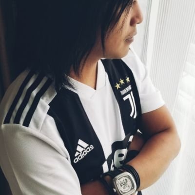 yoyon_room's profile picture. Musician | Drum Teacher.