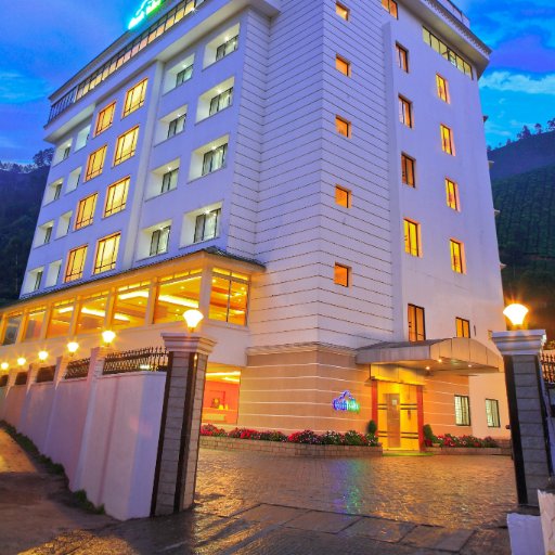 52 Rooms Leisure Hotel in Munnar
Located near High Altitude Stadium - previously Munnar Race Course Ground.

https://t.co/ACrJyCPXJB