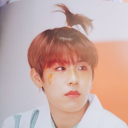 Wannaone forever and ever.💓

#ลัทธิพัคอูจิน #ศาสนาวอนนาวัน