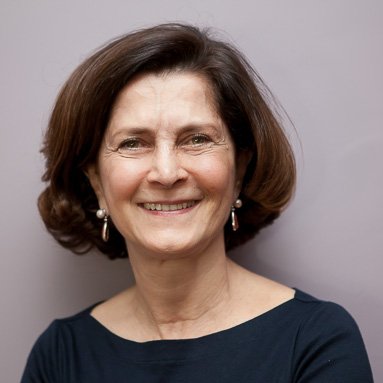 Tsayeg's profile picture. Tradutora simultânea com experiência de 10 anos nas instituições europeias.Trabalhei para o BID, FMI,JO Rio 2016. Idiomas: Inglês,Francês, Italiano e Espanhol.