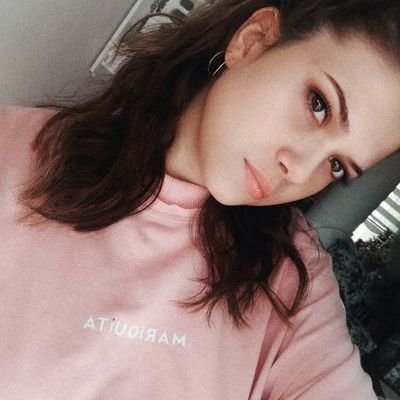 aysuyldz_'s profile picture. Anestezi👩‍🎓
Tekirdağ /Çerkezköy