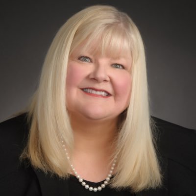 Arts leader, Past Chair of @cre8ca and Former Director of CCSESA Statewide Arts Initiative - @ccsesaARTS. Believes arts transform the lives of students.