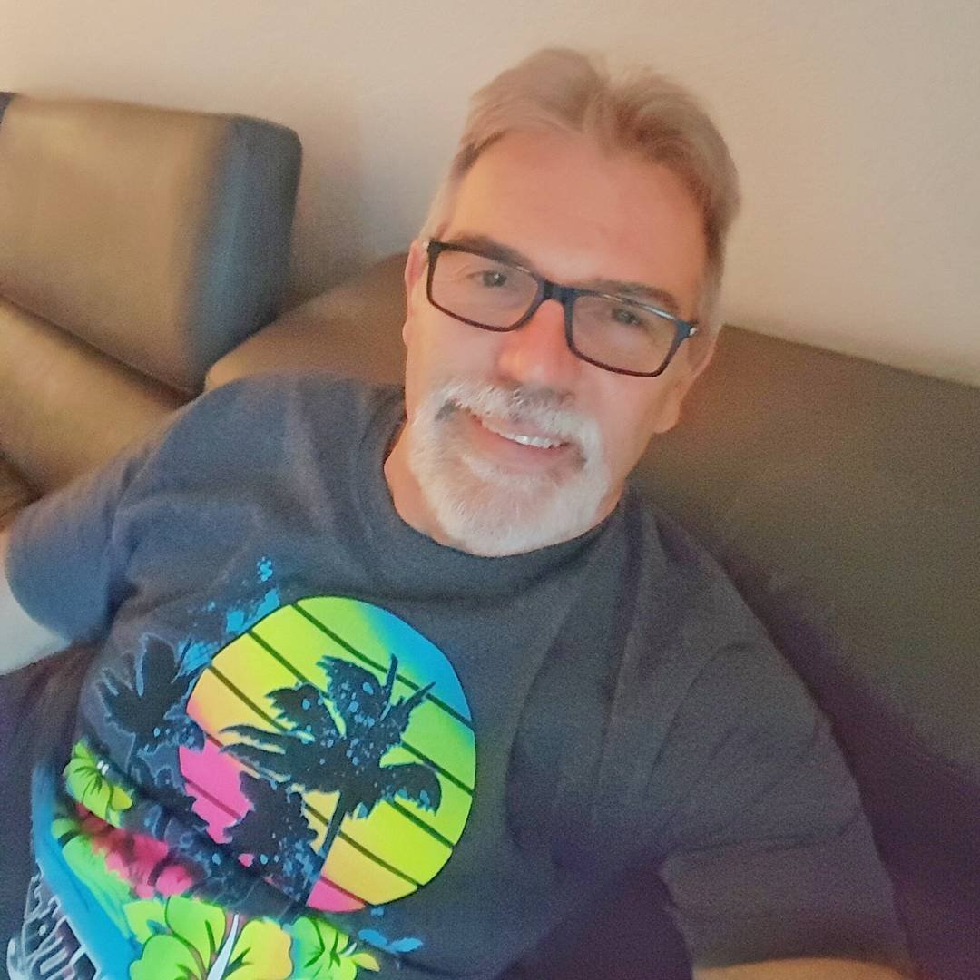 I am David , I am from Amsterdam Netherlands, I am currently working here in Texas