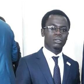 Juriste, Énarque et Administrateur Civil de la RDC, Ethicien et Chercheur junior