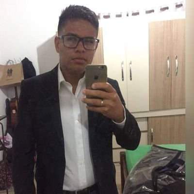 IvanLucaas's profile picture. 