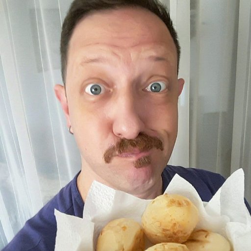 Human development consultant. Caçador eterno de mim. Café e pão de queijo.