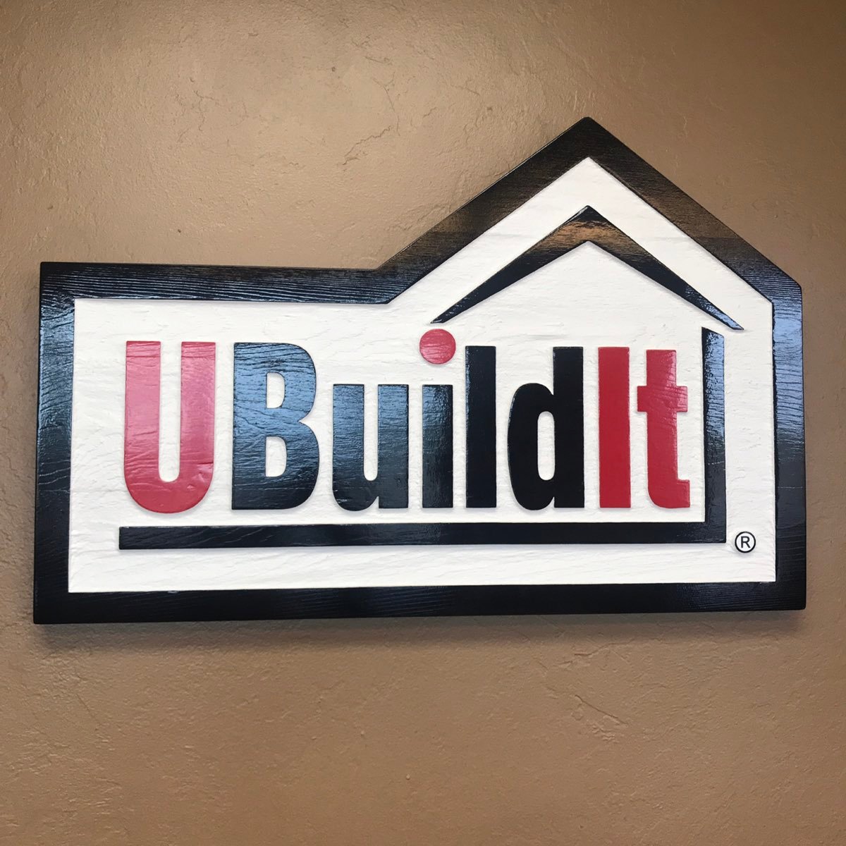 UBuildit is a construction consulting firm that specializes in helping clients build and remodel their custom homes while saving their clients 25-50%