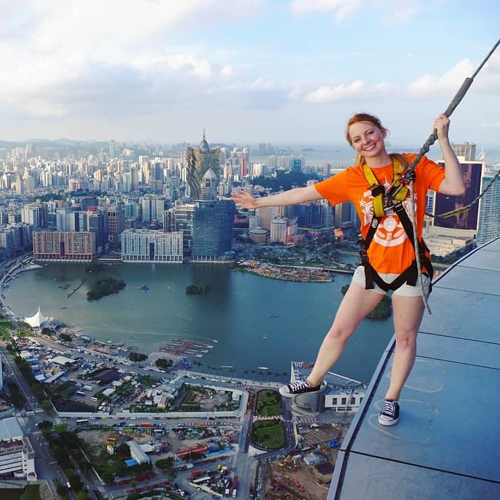 ux_lady's profile picture. 