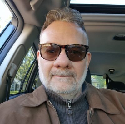 AlbertoRueda7's profile picture. Venezolano preocupado por lo que pasa en su tierra. Por la libertad, justicia y prosperidad. Soy independiente, profesional y trabajador.