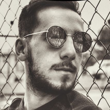 Muhamma46462274's profile picture. ‏دانه شنی میان عظمت کویر خدا