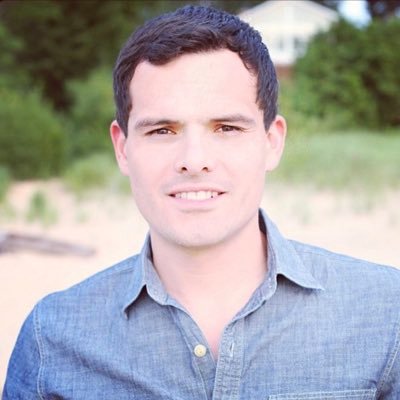 Heir apparent to Abe Froman 🌭. Anchorman on @WGNMorningNews. Founder of @sncmusic. Check out my album “Retrofit” #DanPonceMusic👇🏼