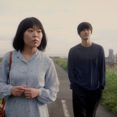 猫目はち初監督作品。出演 中山求一郎、猫目はち、吉田光希。2018 IカラーIヨーロピアンビスタI 45min📽 本予告編https://t.co/UfRcOJySoq