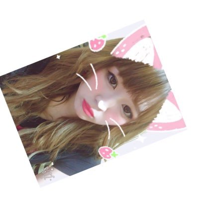ゆりな