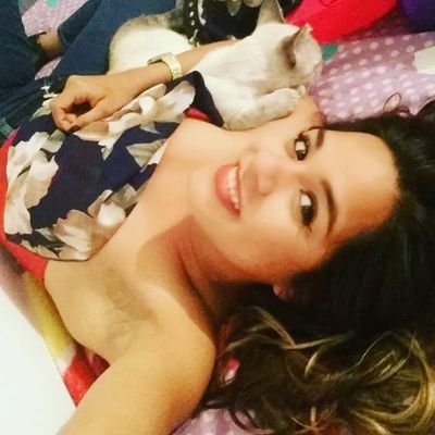 FranqoAniita's profile picture. emprendedora  
amo leer y viajar 
💼 AIESEC
💁Representante de aprendices Sena CYS Cauca 
📚estudiante de administración
📷fotógrafa 
👓investigadora
🎓unicauc