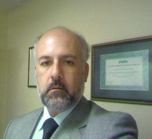 Consultor - Asesor en Marketing, Finanzas y Gestión Empresarial.
