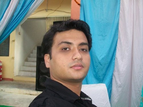 theonly_ravishu's profile picture. student