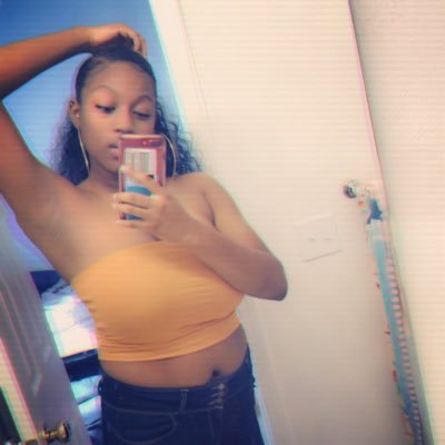 Twitter is holding my account @shai_naye hostage 😒 IG: shainaye