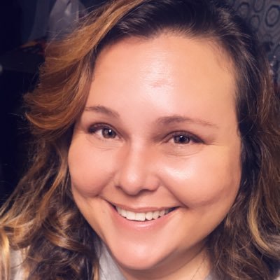 debmcelroy2's profile picture. 