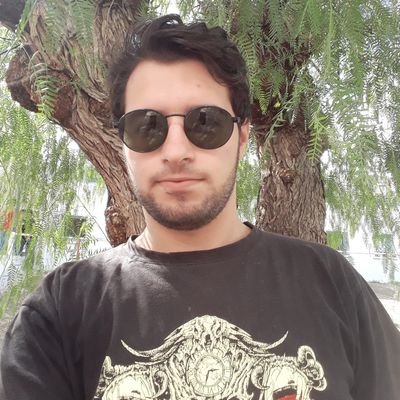 Tech enthusiast, Software Engineer 👨💻.
Crypto investor 📈 📈