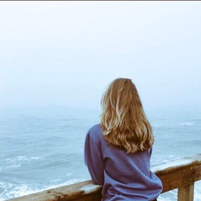 albndx's profile picture. أحِب الجميع و ثِق بالقليل و لا تضُر أحداً .