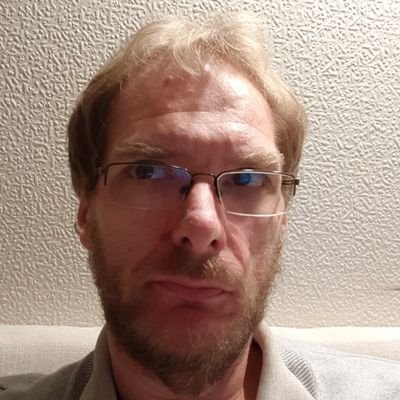 DaWolfey's profile picture. 