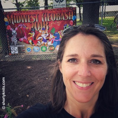 shortyknits's profile picture. geocacher. knitter. human.