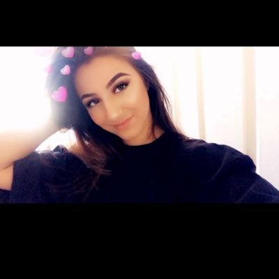 Melinnaaxo's profile picture. Instagram : melinakhadivii Miami✈️ OC✈️ SJ