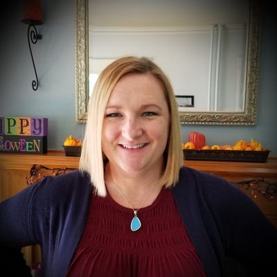 Mom to 3 amazing human beings, married to my best friend, high school principal @fdcsd, bibliophile