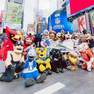 cant help loving STUNNING MASCOTS from all nations,  all genres and sports! -----Oficial instagram link on my bio.------