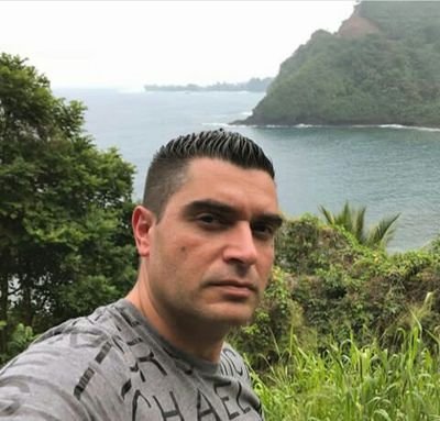 McGuireScott3's profile picture. Always happy
Follow the light and trust your eye