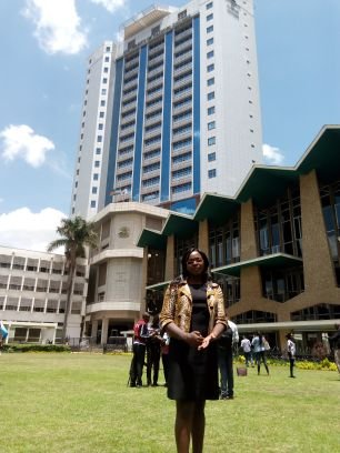 Leah52095469's profile picture. 