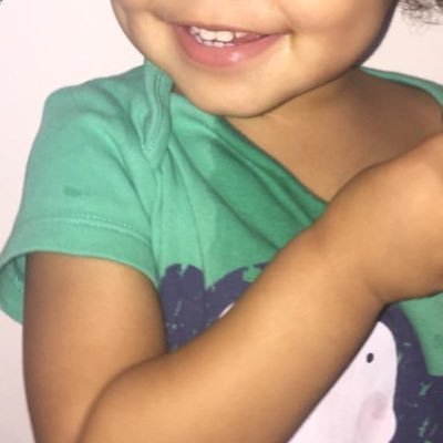 Jxlia_'s profile picture. 