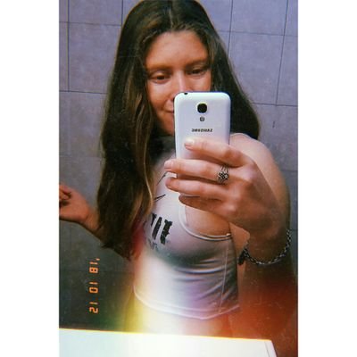 Guadalupe Lujan👭💕
Exaa Vasco 017💙
🔙 a esas noches donde lo único que te preocupaba era que no se termine la birra ‼️