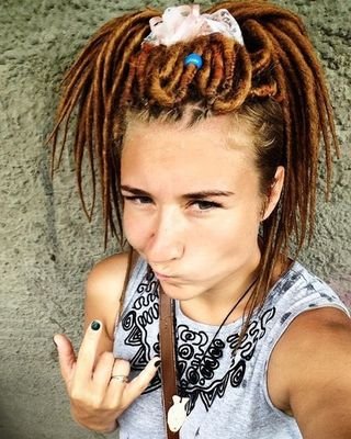 Huxley58471681's profile picture. Бес с зелёного мыса с повадкою лиса.