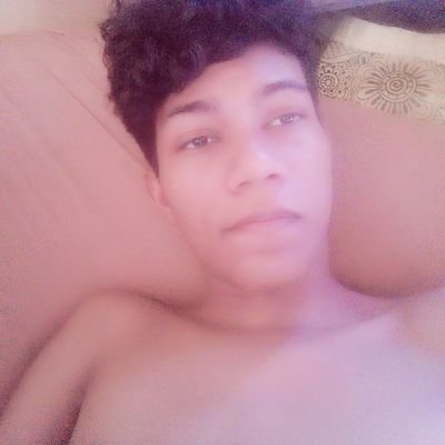 Eles não sabem o que e o amor mas falam do amor pra mim
15y