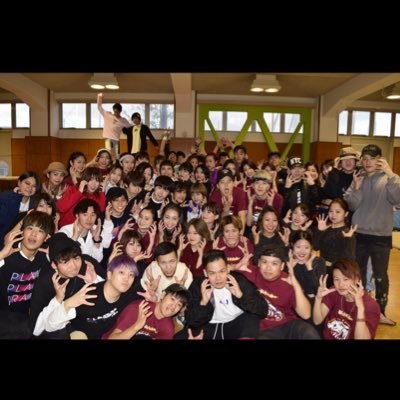 大阪国際大学ダンス部19 今日はターレトン州立大学の留学生が遊びに来てくれました 最後は1回生のしんしんです かわいいね 笑