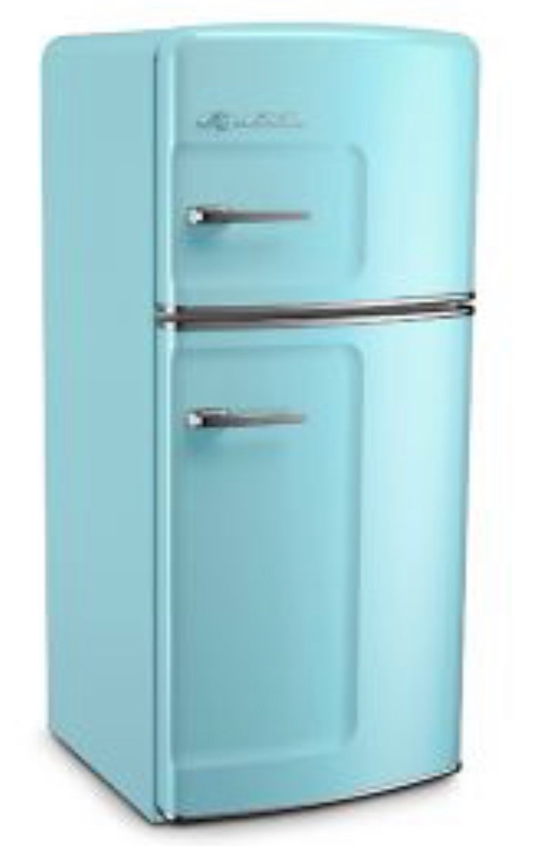 #fridgeboys all the fridge space you’ll ever need. we store it all*, in a fridge. (we don’t pay utilities) *- no dark meat
