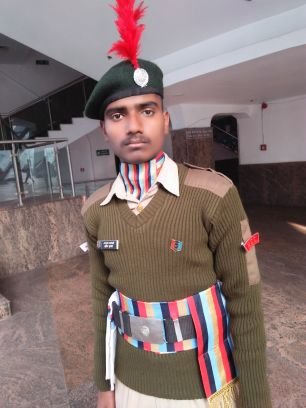 i am student
UI designer
passion is a game development