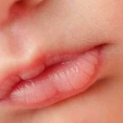 meyzah3's profile picture. 