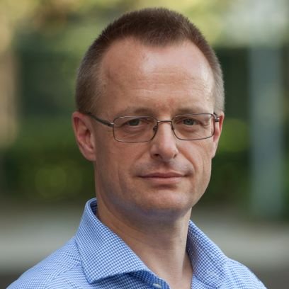 IT Security Architect Kamer van Koophandel (@KVK_NL), Leiding Dolfijnen groep Scouting Pocahontas (@PocahontasScout), Voorzitter @NLUUG